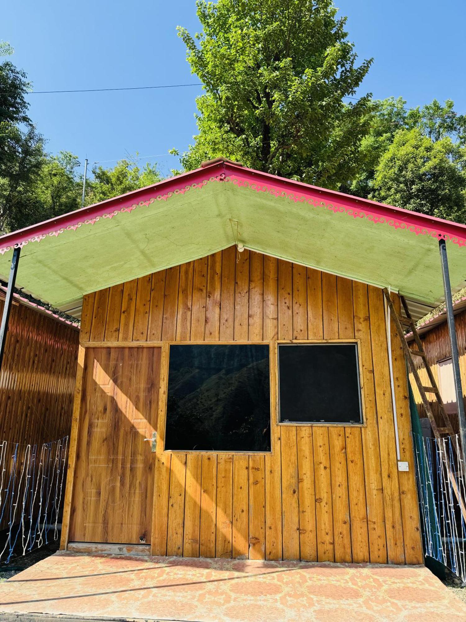 Chakrata Heights Resort Kaliana Εξωτερικό φωτογραφία