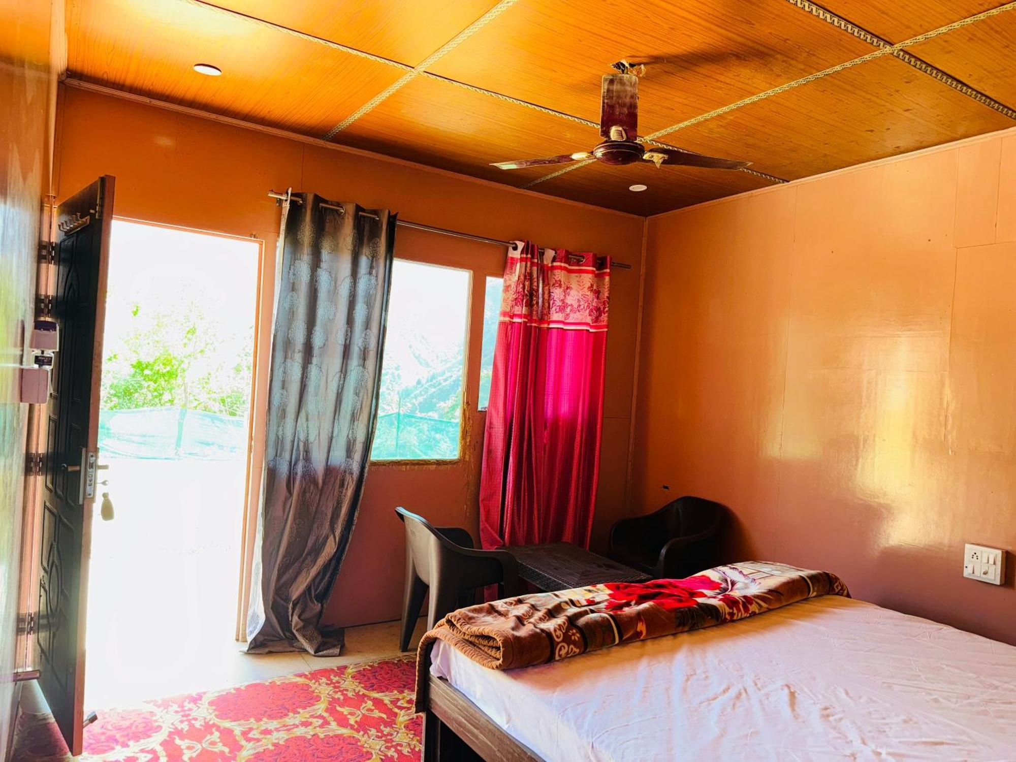 Chakrata Heights Resort Kaliana Εξωτερικό φωτογραφία